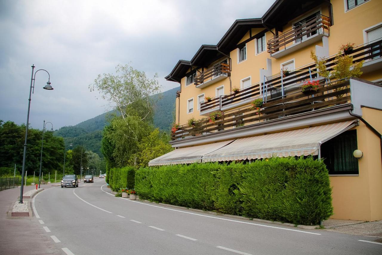 Hotel Dolomiti Levico Terme Esterno foto