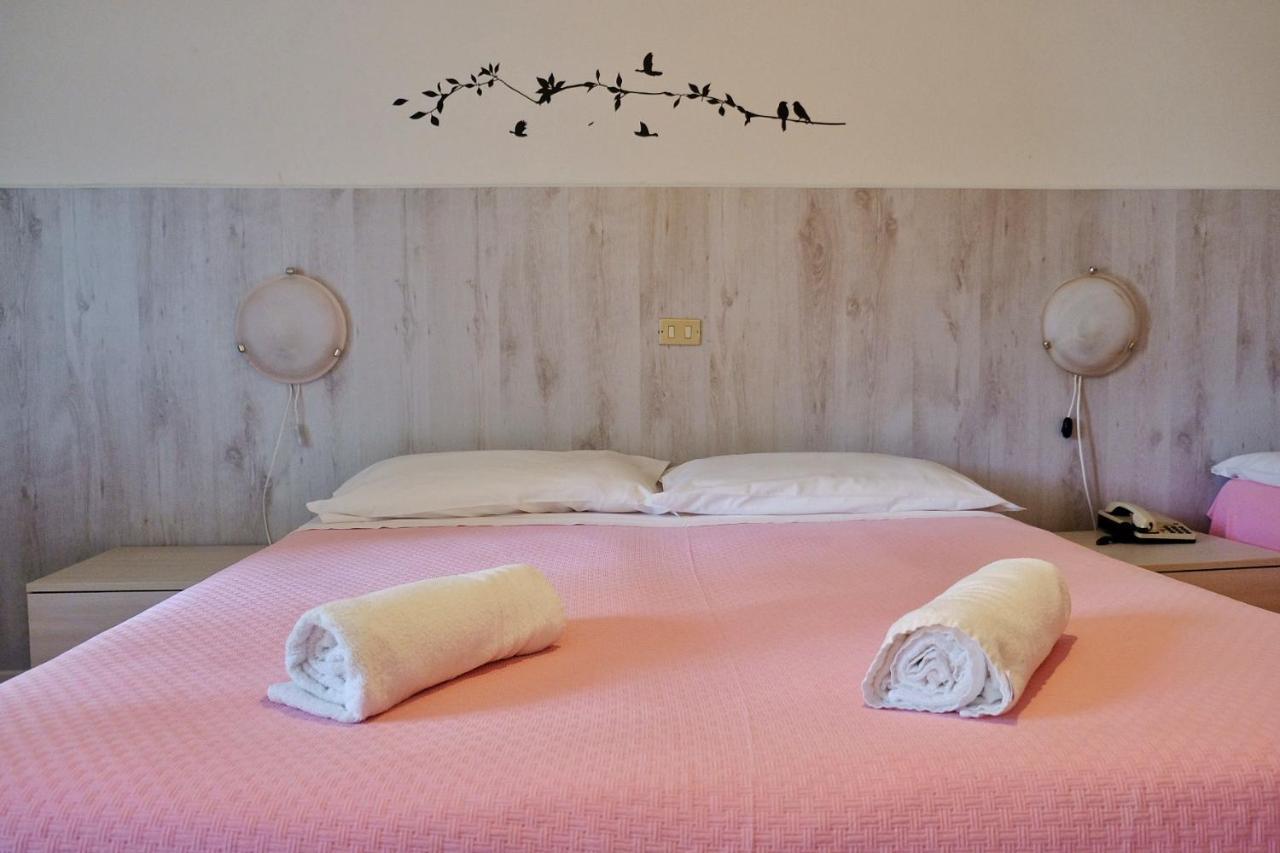Hotel Dolomiti Levico Terme Esterno foto