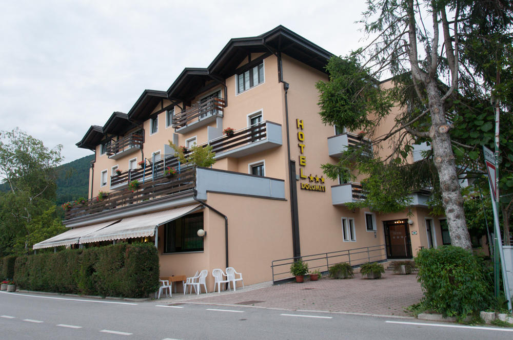 Hotel Dolomiti Levico Terme Esterno foto